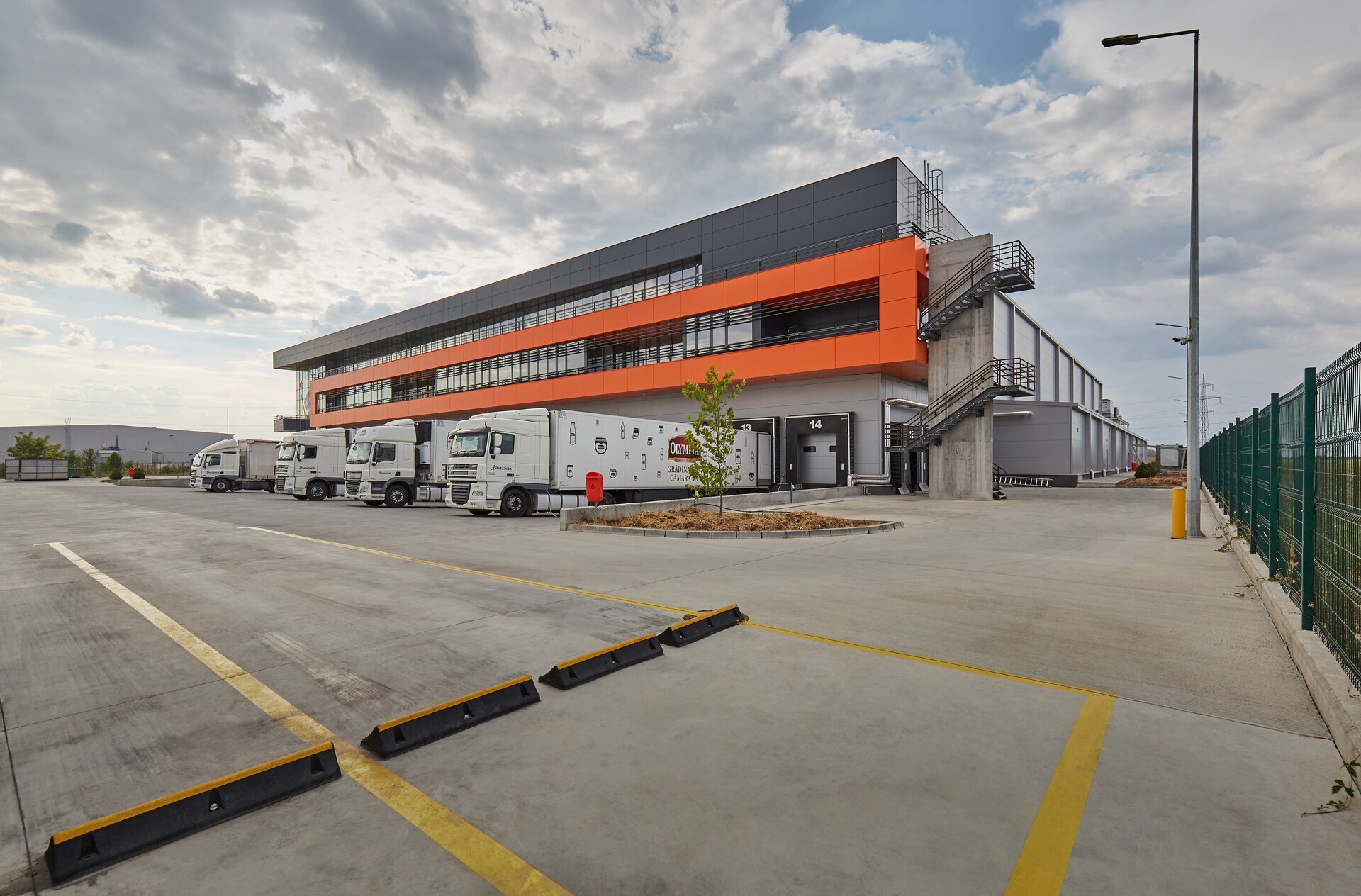 Marathon Distribution Grup - Depozit logistic, ambiental și frigorific și birouri admistrative