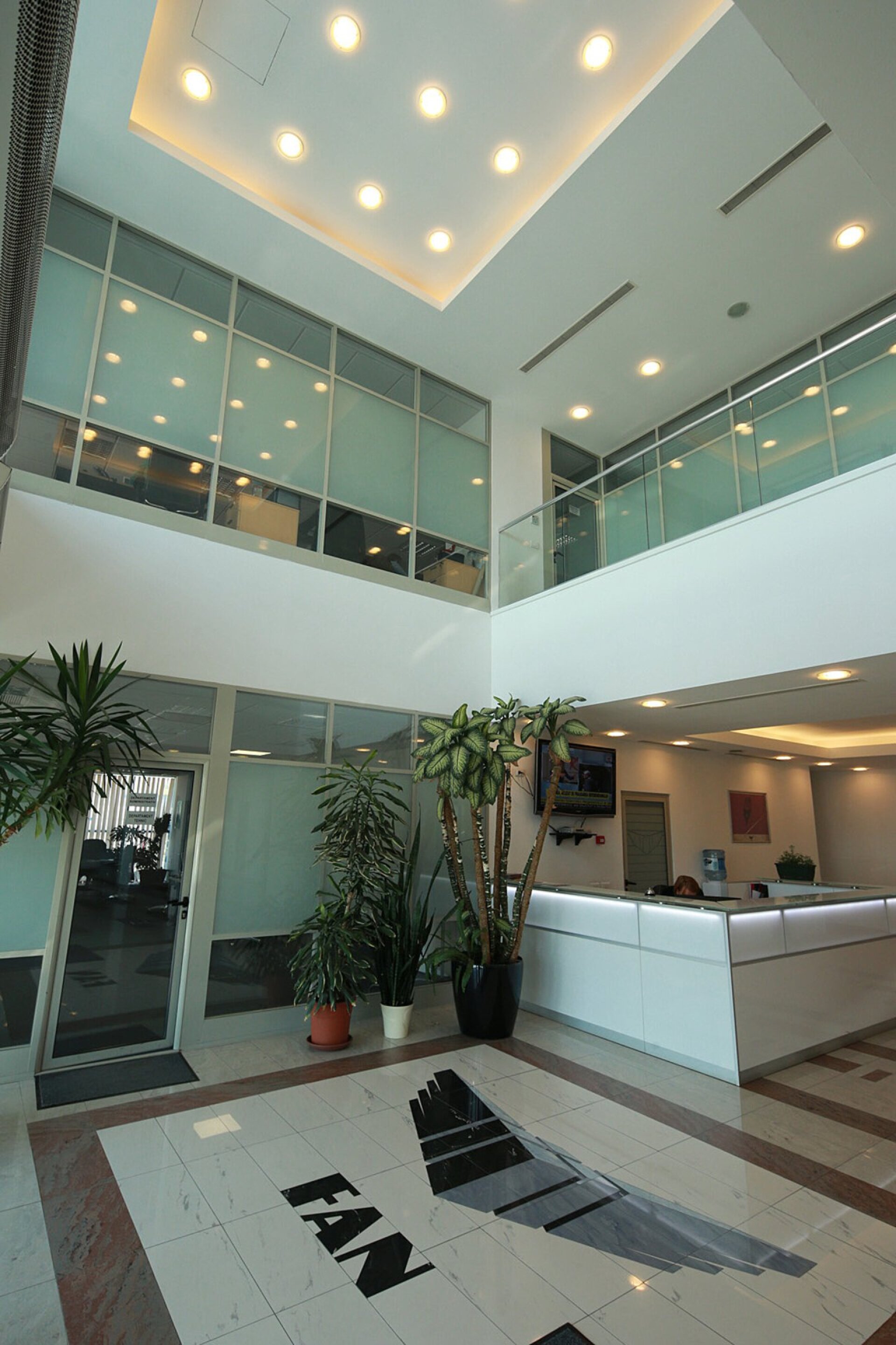 Interior spațiu de birouri, sediu administrativ FAN Courier Ștefănești, proiect PPAE