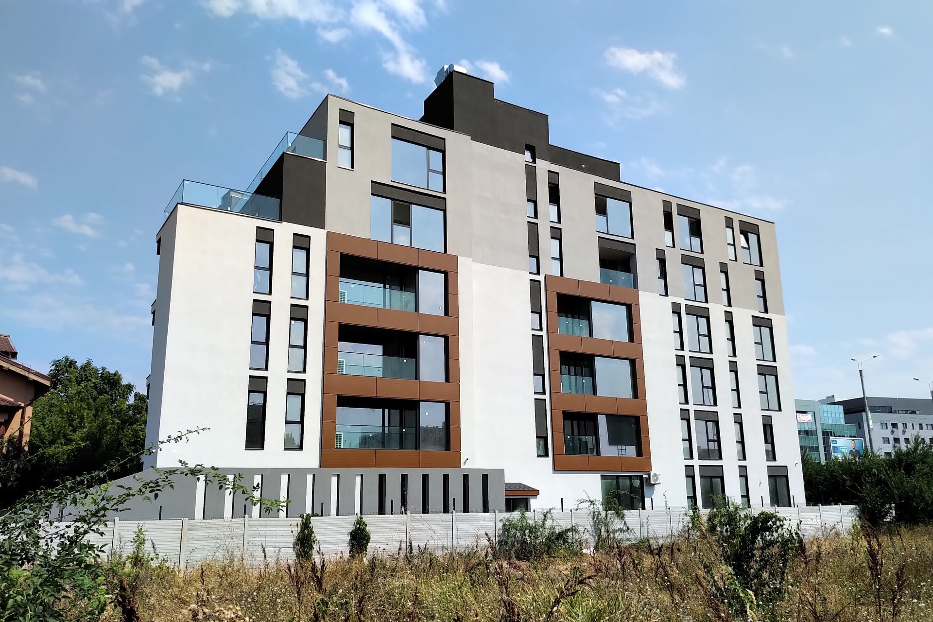 Erma Real Invest - Clădire cu apartamente