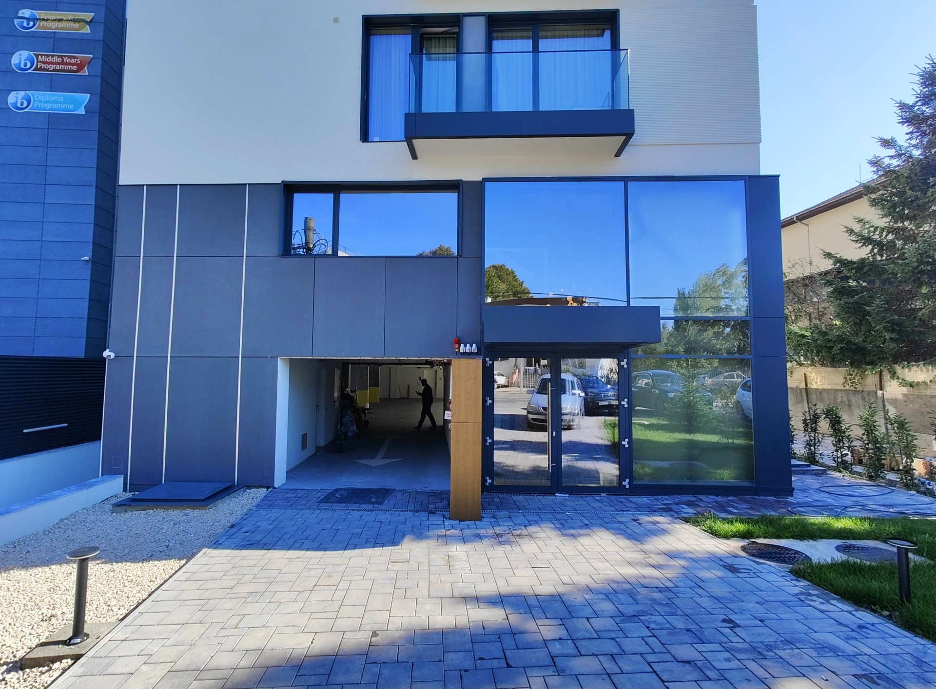 Straulesti Property - Clădire cu apartamente