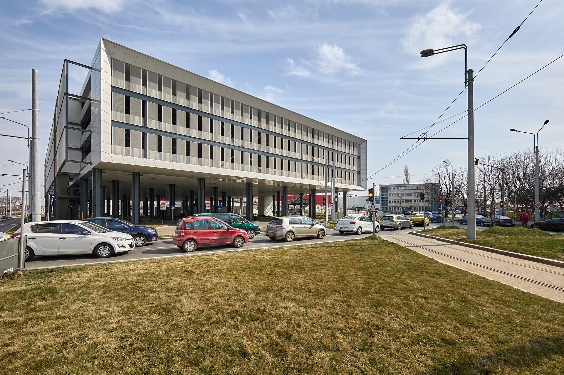 Primaria Municipiului București - Terminal multimodal și park&ride