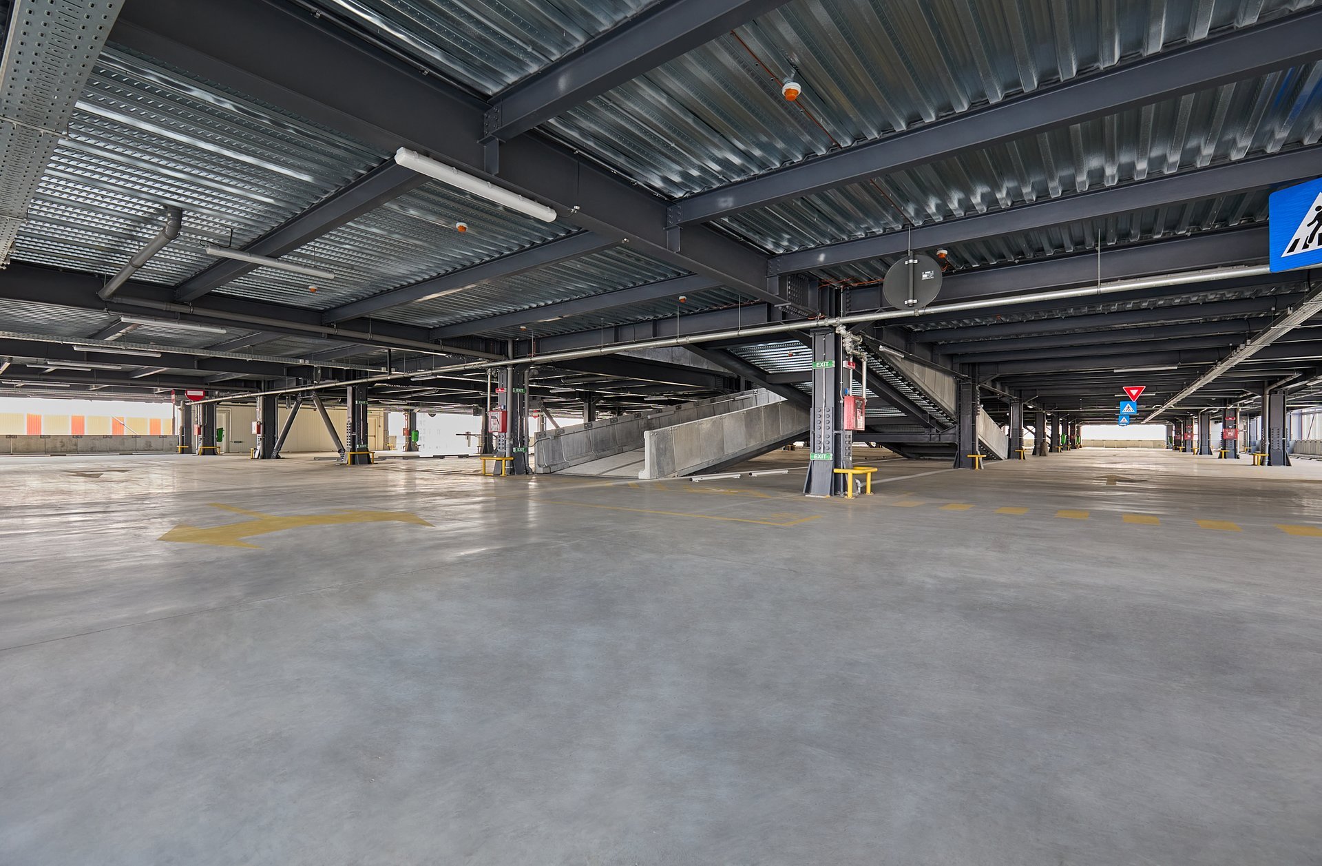 Primaria Municipiului București - Terminal multimodal și park&ride